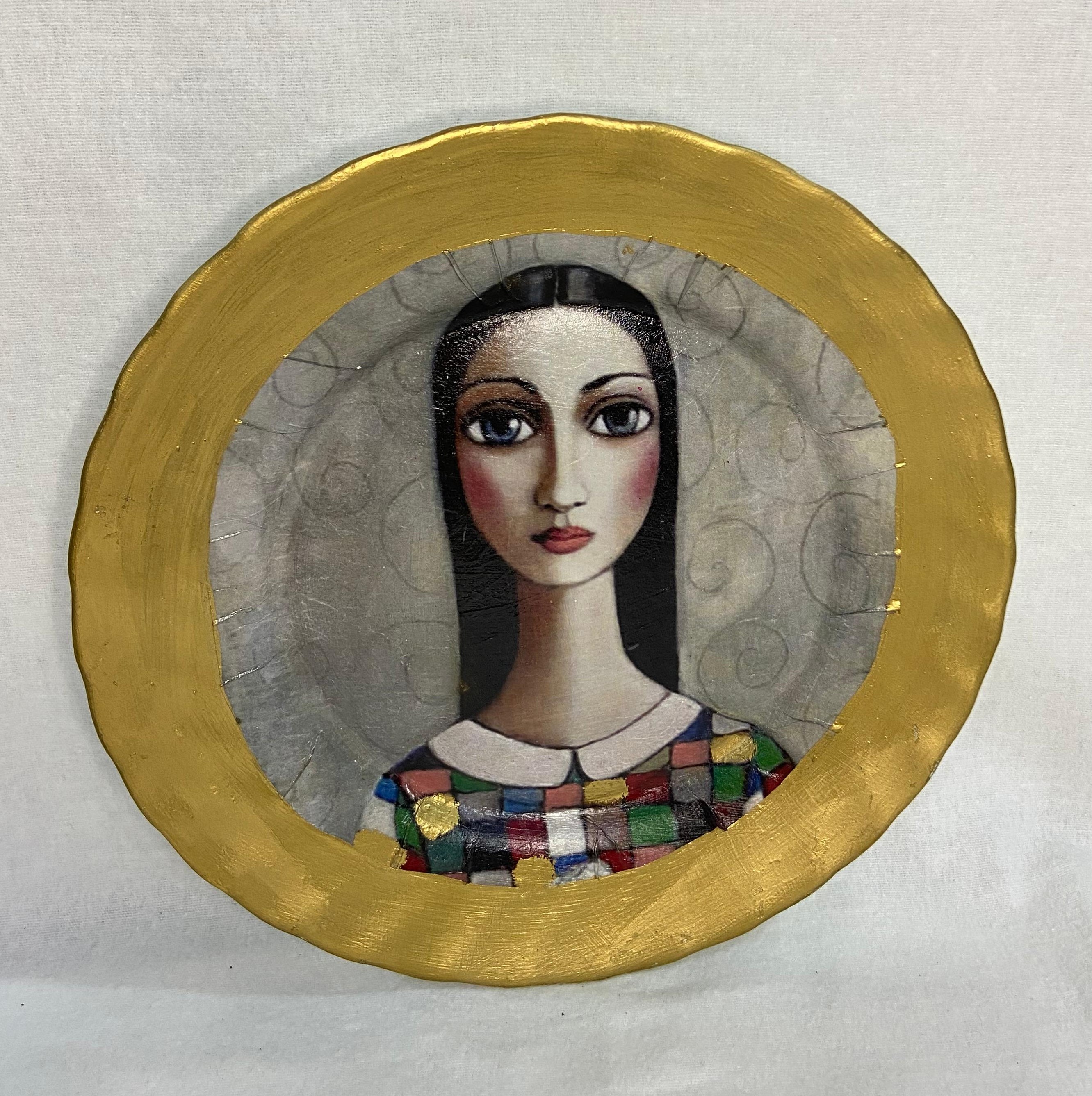 Dekoratif Yuvarlak Tabaklar